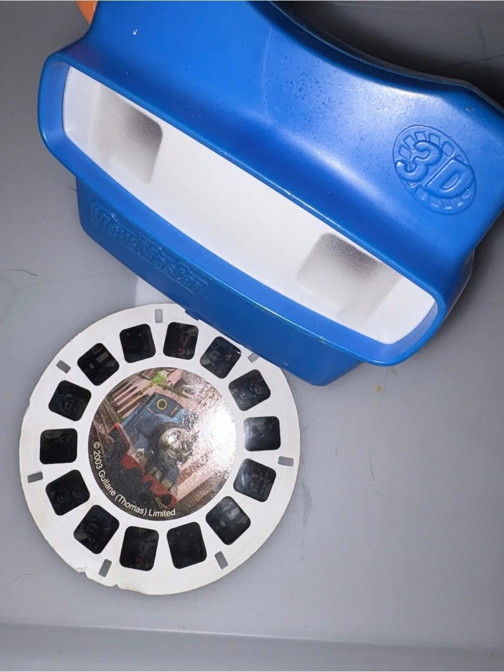 Blue 3D Viewer for Kids - Handheld Image Reel Viewer
